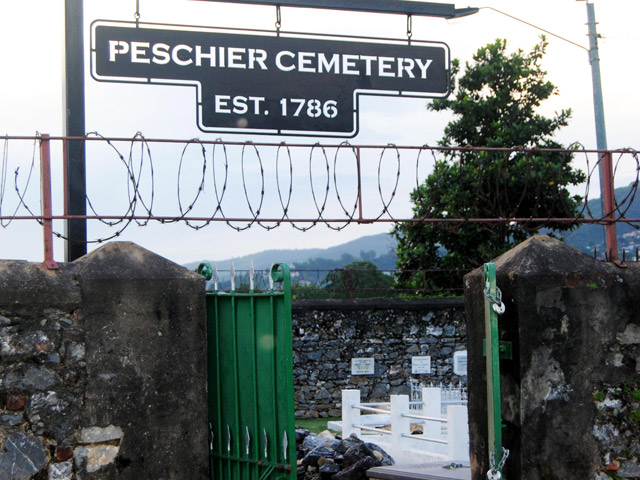 Entrance to the Peschier Cemetery